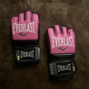 Pink Everlast Pro Style Grappling Gloves